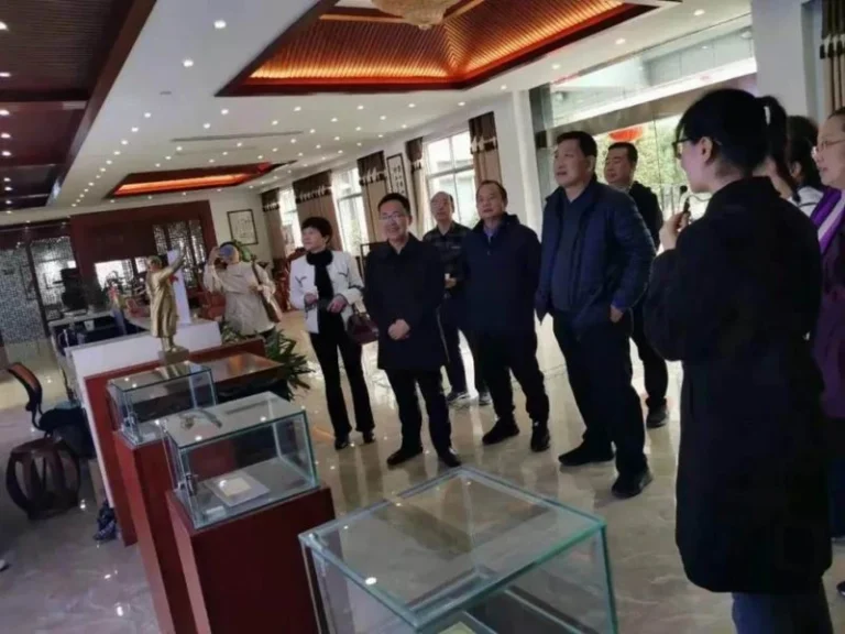 欢迎广东省政府领导